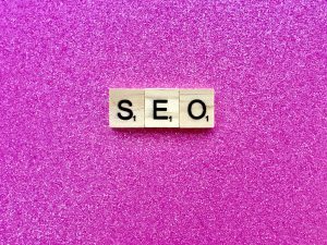 SEO on pink background